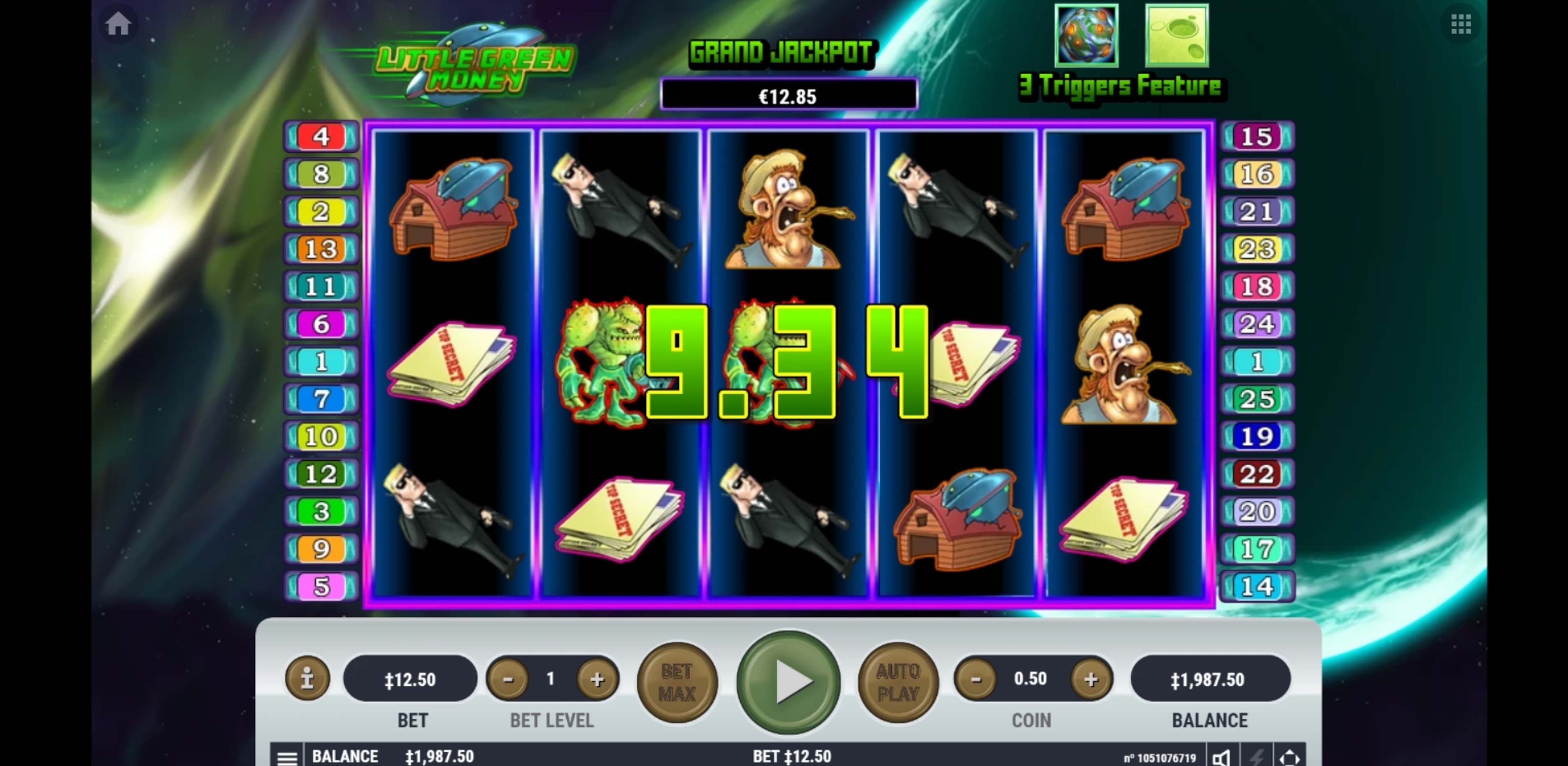 Win Money in Little Green Money Free Slot Game by Habanero